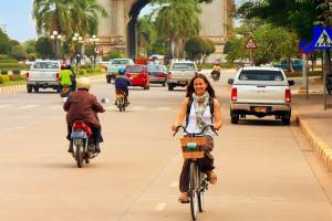 Fietsen in Vientiane