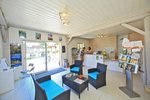 Camping Le Plein Air Des Bories