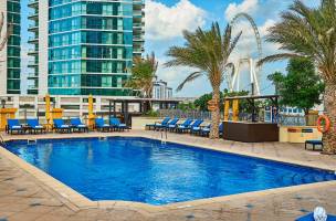 Ramada Hotel en Suites by Wyndham Dubai JBR