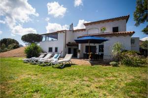 La Sciumara with beach access