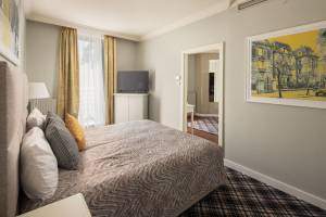 Mamaison Residence Izabella