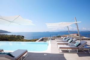 Villa Eagles Villas