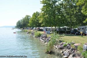 Balatontourist Camping Strand-holiday