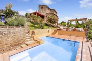 Torre Del Melograno With Heated Pool