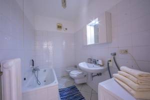 Dogana Best Lake View