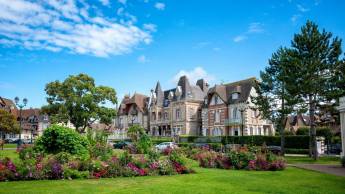 Hotel Akena de Camiers Sainte-Cécile