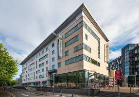 Holiday Inn Express Leeds City Centre Armouries by IHG
