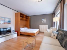 Sealing with balcony