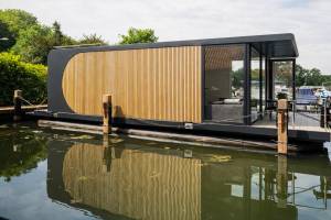 Houseboats Lemmer | Luxury stay on the water in Friesland (41)