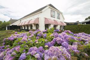 Brasserie Restaurant Hotel Eeserhof