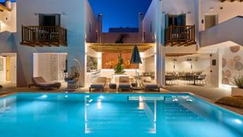 Adorno Beach Hotel & Suites
