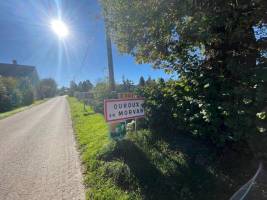 Grundstück mit Blick auf den Morvan in Ouroux im Morvan, Burgund