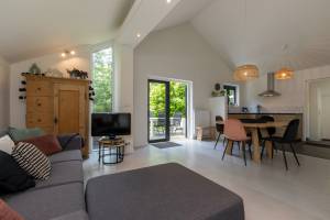 F.House - Vebenabos 69 | Dishoek 