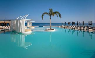 Enorme Santana Island