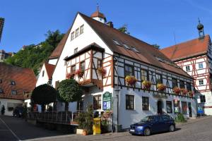 Hotel-Restaurant STRAUSSEN