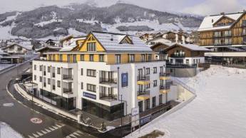 Fiss Suites by Alps Resort