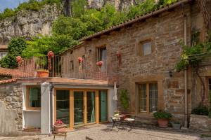 Fairy-Tale Apartment From 17th Centu