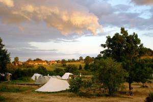Campingplatz in Vernusse, Auvergne-Rhône-Alpes