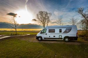 In Strandnähe und Middelburg, ein schönes Wohnmobil zu vermieten
