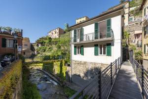 Balcony Apartment Vernazza