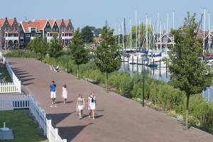 Roompot Hotel Marinapark Volendam