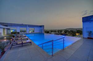 Ramee Grand Hotel and Spa, Pune