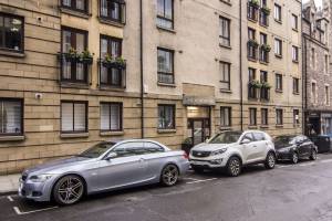 The Knight Residence Apartments by Mansley