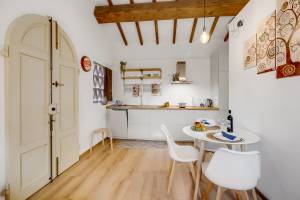 Cozy Apt inTypical Hayloft with Garden