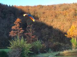 Ecolodge auf einem Mäander der Semois