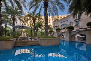 Crowne Plaza Resort Sanya Bay by IHG