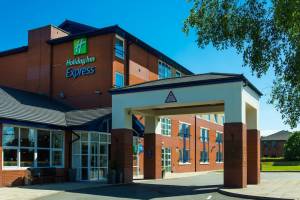 Holiday Inn Express Burton Upon Trent by IHG