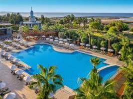 Commodore Elite Suites en Spa