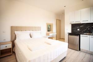 Kamelia Sea Side Apartments