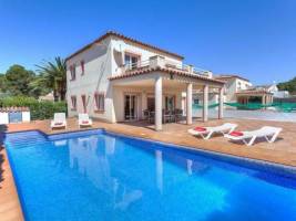 Villas Nova Ametlla