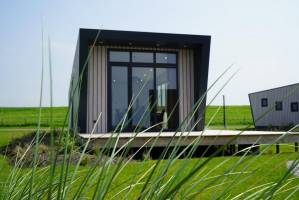 Gezellig 4 persoons chalet aan het IJsselmeer op een vakantiepar