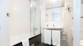 Oriente Atiram Hotel