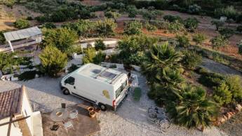 Viel Platz, mit Meerblick, absolut ruhig.