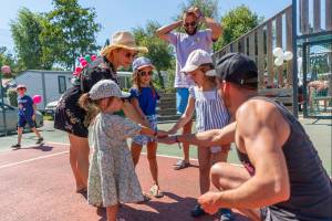 Camping L'abri Des Pins
