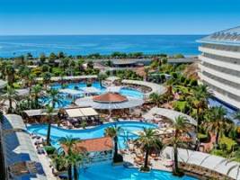 Crystal Admiral Resort Suites en Spa