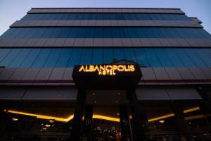 Albanopolis Hotel