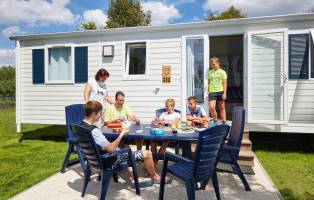 Mooi 6 persoons chalet op een camping in de Belgische Ardennen