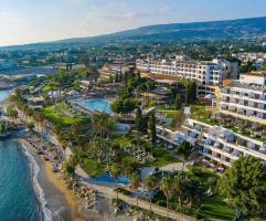 Coral Beach Hotel & Resort