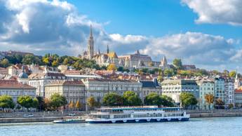 AKEAH Verdi Budapest