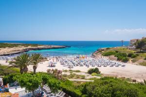 Fergus Style Carema Beach