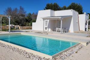 Villa Pescoluse with Pool and Sea View
