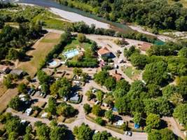 Camping Les Pres Hauts - Sites et Paysages