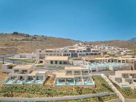 Vantaris Luxury Beach Resort