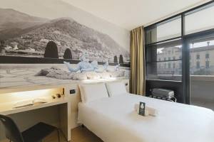 Bed & Breakfast B en B HOTEL Como Camerlata
