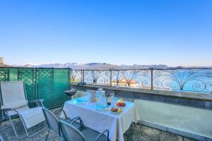 Rooftop On Stresa Lake View