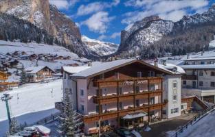Hotel Serena